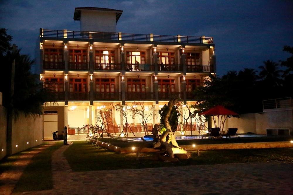 Hotel Samaraana Ahangama Exterior foto